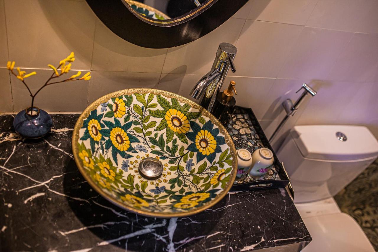 Hanoi Center Silk Boutique Hotel & Travel Екстериор снимка